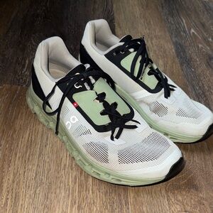 On Clouds Women's Black, Green and White Athletic Shoes